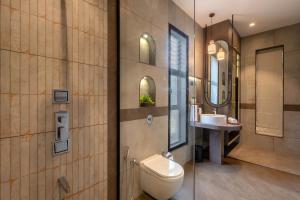 SaffronStays Alpenrose