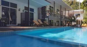 Apple Beachfront Resort