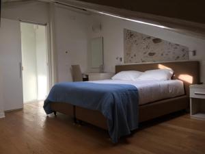 Camera Matrimoniale/Doppia con Letti Singoli con Bagno Privato