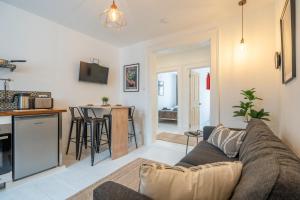 Tsarevets 2BR Apt.+Studio|N7even|Free Str. Parking