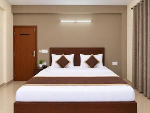 Hotel Akash Palace