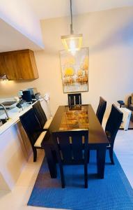 The Infinity Towers in BGC -1 Bedroom, 56SQM