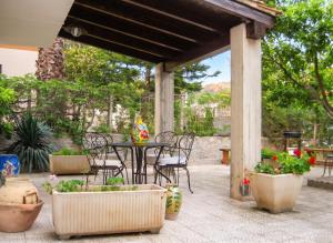 Charming Apartment in Sciacca with Sea View