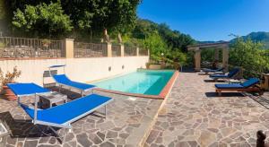 Cosy House in Gattaia with Shared Pool