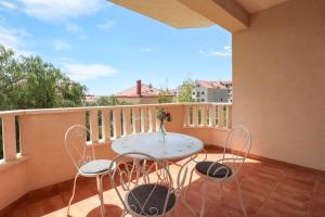 Apartment Navita 1