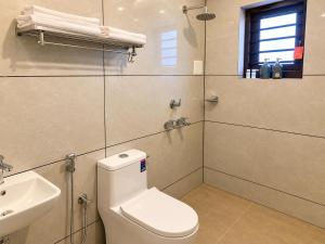 The Golden, Apartrooms