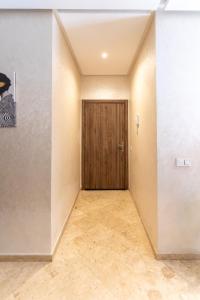 Ultra-functional apartment next to Carré Eden