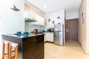 Ultra-functional apartment next to Carré Eden