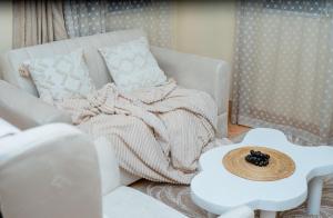 Izel Homes
