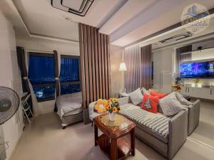 Abby City & Seaview Studio with Washer and Dryer