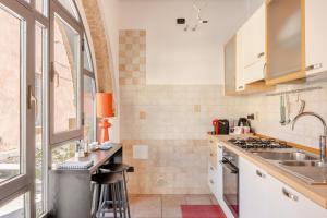 Corte Arco di Luce - Free Parking & Refinement