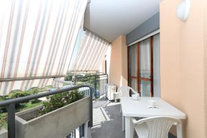 Panoramic Luxury Apt w Garage Happy Home Bergamo 2
