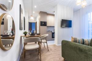 J11 Apartment by HBO
