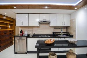Cozy Duplex ShAmira Apartment in Semlalia