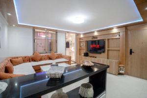 Cozy Duplex ShAmira Apartment in Semlalia