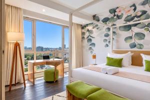 Capital M Ruby Complex Listings