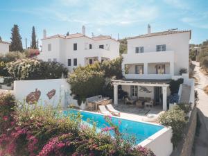Villa Thea Luxury Stay with Private Pool and Daily Breakfast Cook