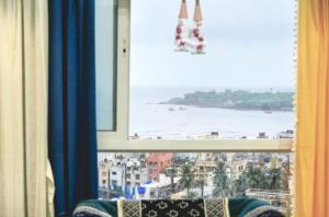 Luxury Mahal Majesty l Urban escape l Ocean view