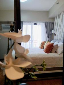Hotel-inspired Brand New 1BR with Balcony Condotel