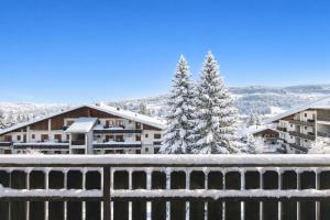 Home Cotolivier 59 with Balcony & Parking - Happy Rentals