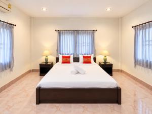 Family Home 2 Bedroom near Nai Harn Beach & Lake