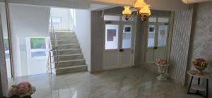 Otopeni booking Airport
