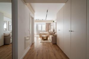 Ivory Concept Studio 46