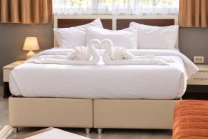 Grand Koru Hotel Beach