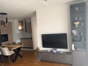 Apartman AVENIJA LIPA