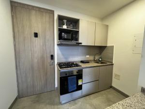 Apartamento con vista al mar, piscina y jacuzzis