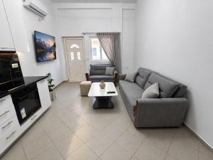Kombinat Corner 8