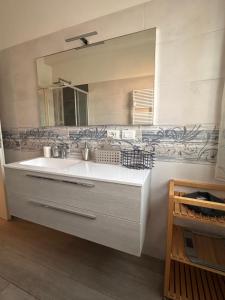 Vestri Golden Suite