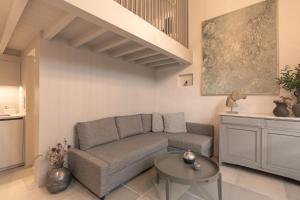 G Suites - Modern Minimalist Retreat