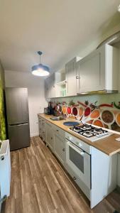 Signature Urban Studio with Garden & Private Garage