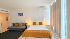 Praia da Rocha, 808 Tarik, Lovely Studio, Sea View, Air Conditioning, Free WI-FI, by IG