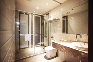 Phòng Đôi Loại Sang (Deluxe Double Room)