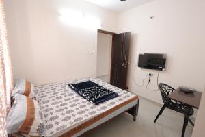Splendid rooms In Yelahanka near Airport and KIA with Common kitchen 103