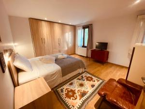 Arnaia Modern Cottage