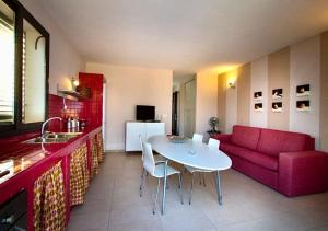 Sea Horizon - New Home Holiday