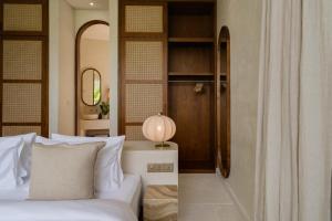 Villa Minati - New Jungle Villa with Infinity Pool