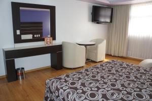 Hotel Bikos