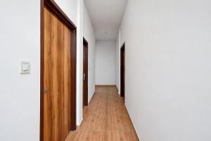 The King Inn residency Hotel