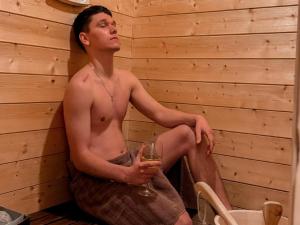 Very large apartment with private sauna