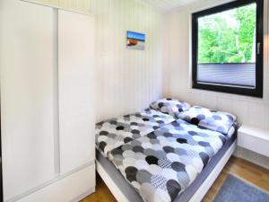Comfortable holiday homes, large garden
