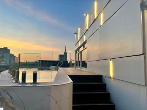 GLINT Siam Bangkok Hotel