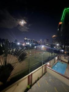 Emerald Nest One-Bedroom Apartment in Westlands with Pool & Free Parking