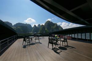 Ha Long Lumiere Cruise - ILLUMINATING The Art of Cruising