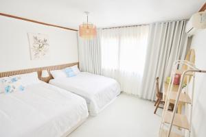 Cozy Erin Stay, DMC Seoul