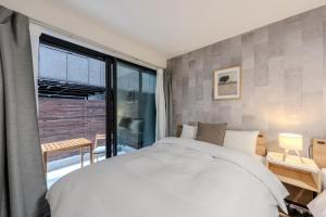 Nikyo Garden Stay - Ground Floor APT with Terrace