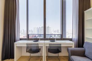 Luxury Loft- Spacious Condo- FAST Wi-Fi 5 min BTS!
